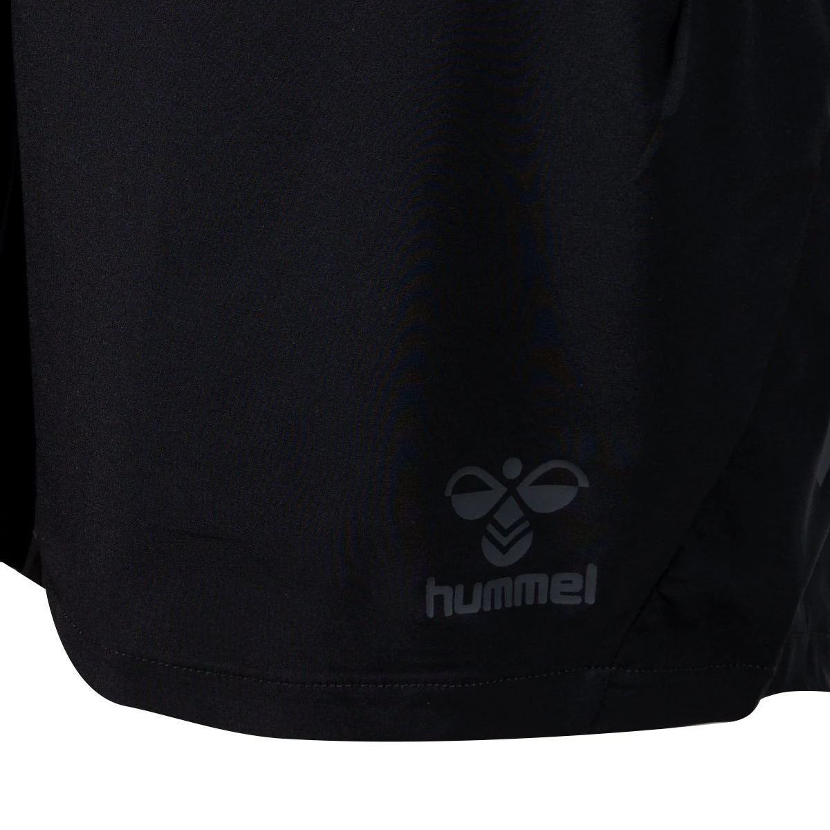 HUMMEL REAL BETIS 20242025 TRAINING SHORTS