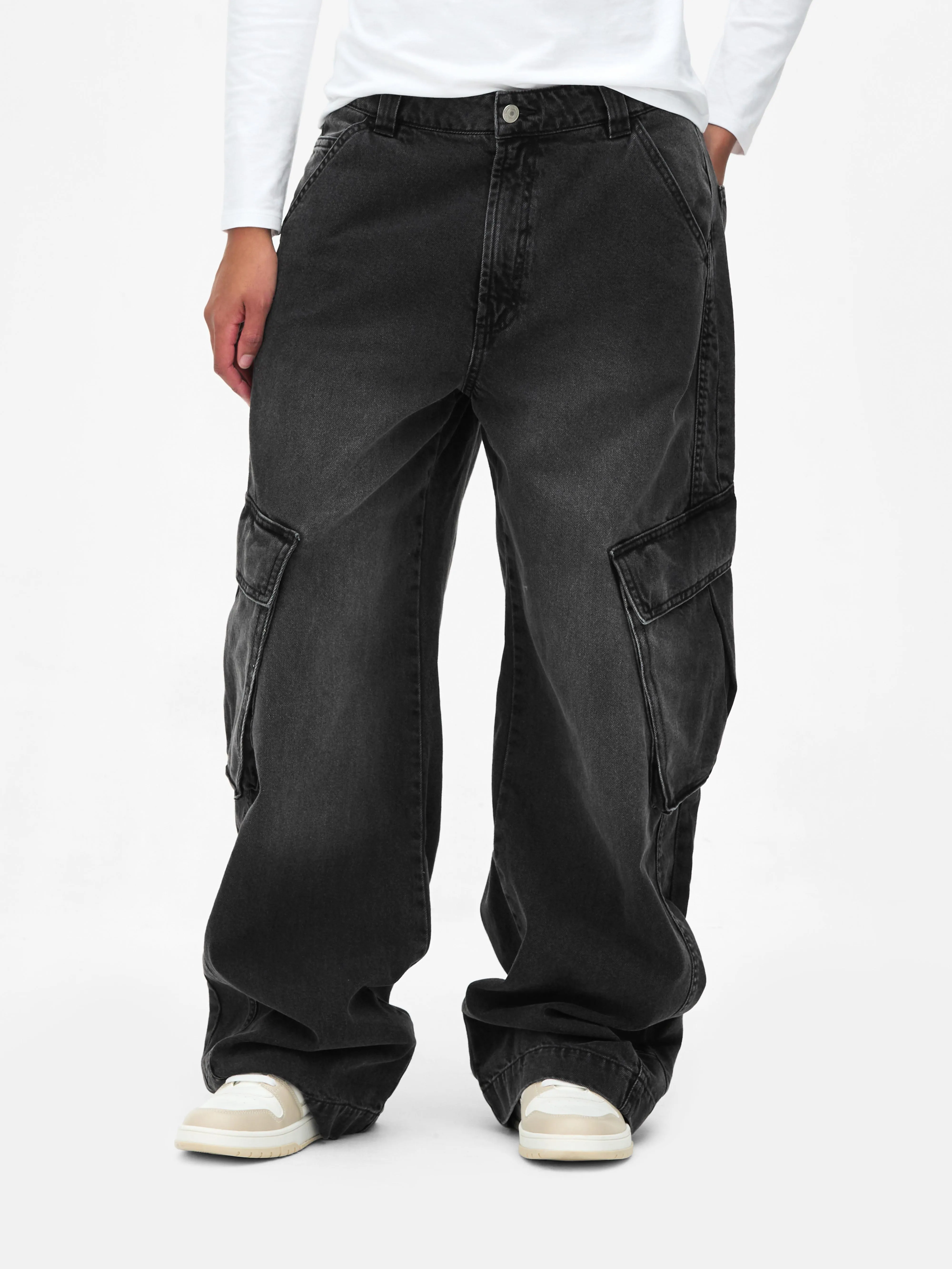 Wijdvallende cargojeans